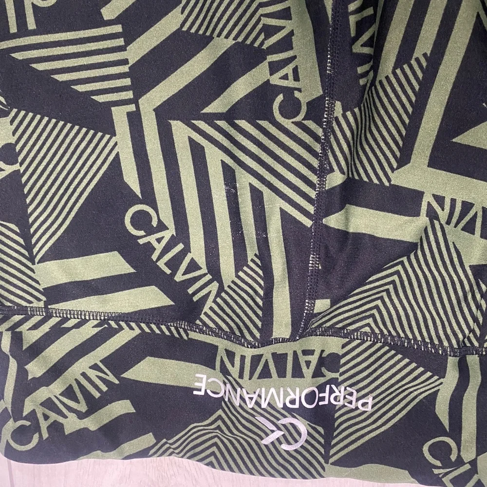 Calvin Klein women Black and Green Graphic Leggings - Picture 3 of 4